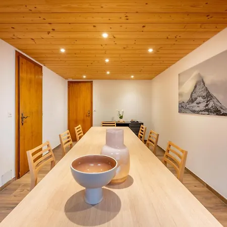 Anita Apartment